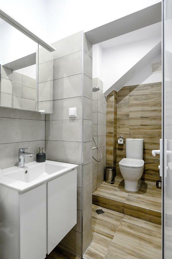 Studio Thermi 1 Varna Esterno foto